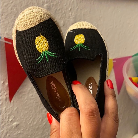 Mini Moda - Size 4 - never worn baby espadrille! - Picture 2 of 5